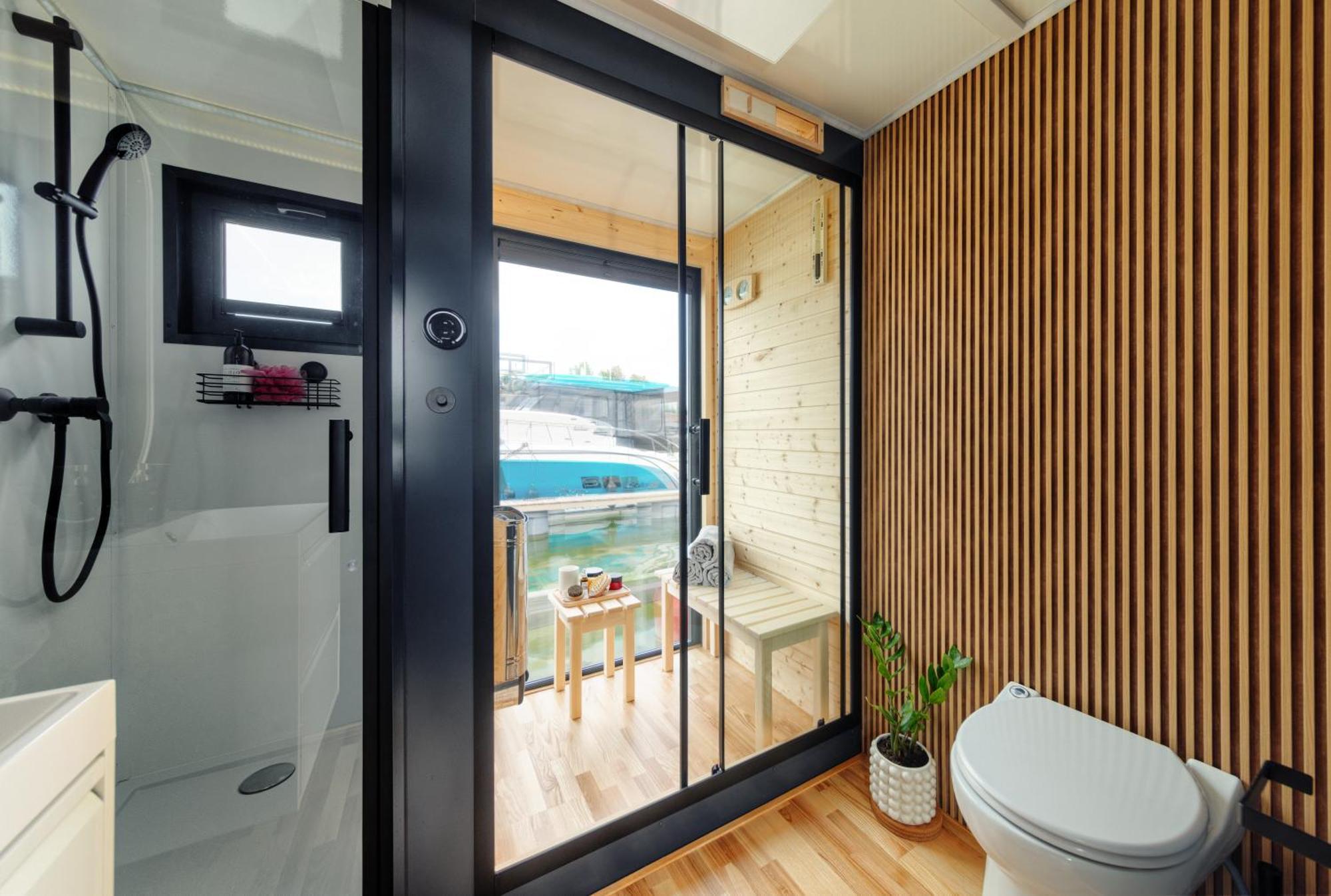 Domek Na Wodzie - Houseboat -Sauna, Taras Na Dachu, Dwie Sypialnie Mikołajki Dış mekan fotoğraf