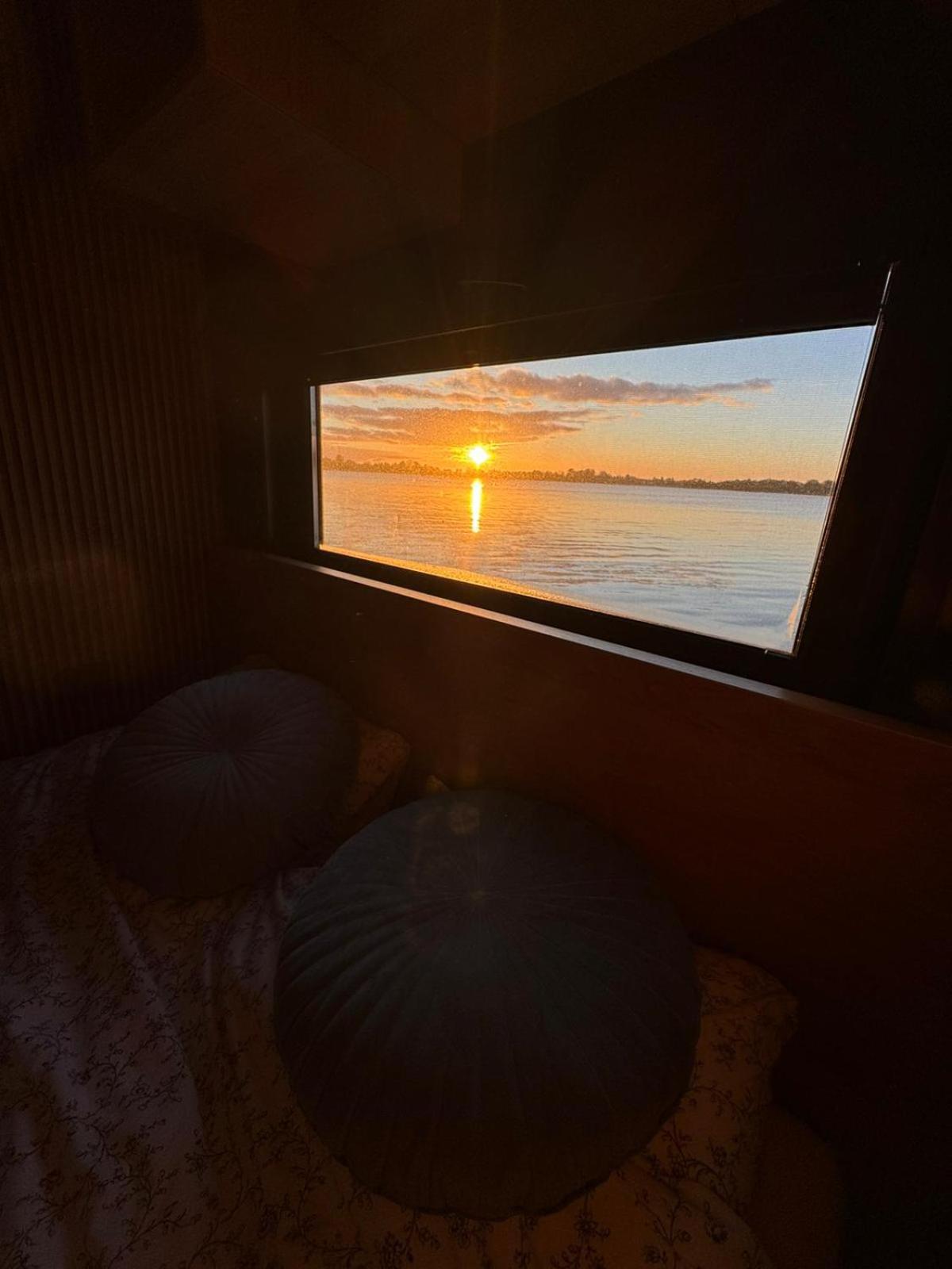 Domek Na Wodzie - Houseboat -Sauna, Taras Na Dachu, Dwie Sypialnie Mikołajki Dış mekan fotoğraf