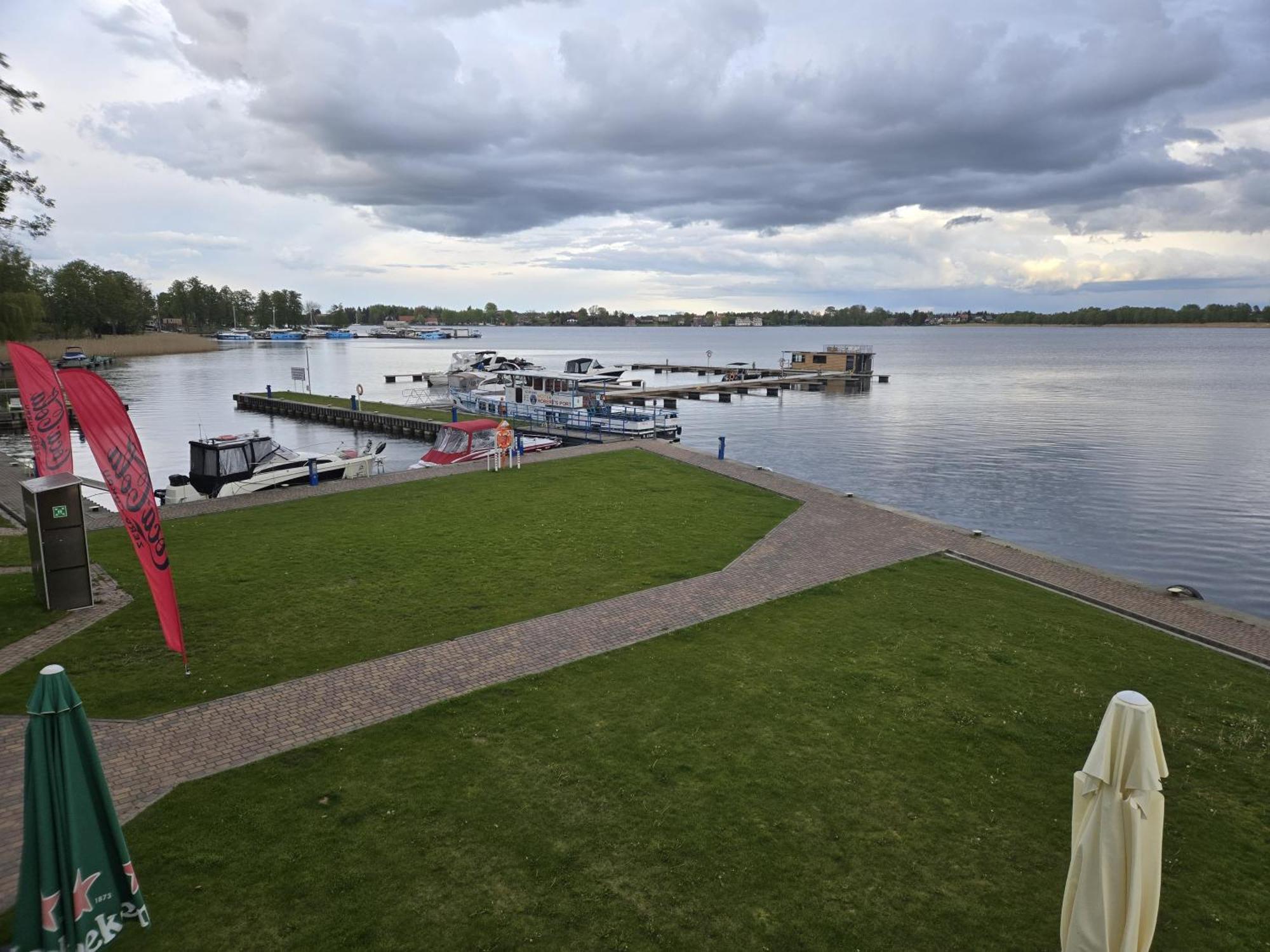 Domek Na Wodzie - Houseboat -Sauna, Taras Na Dachu, Dwie Sypialnie Mikołajki Dış mekan fotoğraf