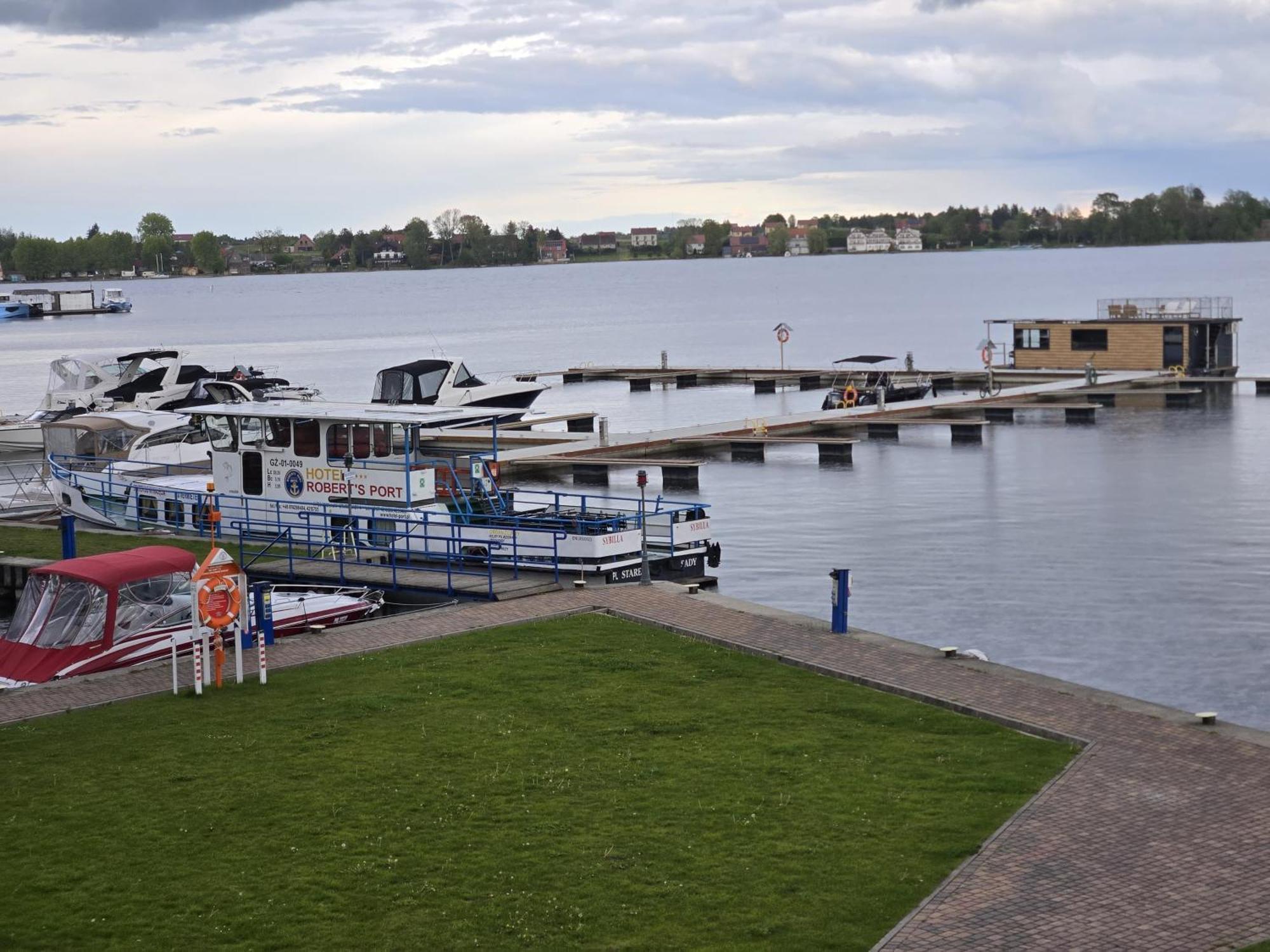 Domek Na Wodzie - Houseboat -Sauna, Taras Na Dachu, Dwie Sypialnie Mikołajki Dış mekan fotoğraf